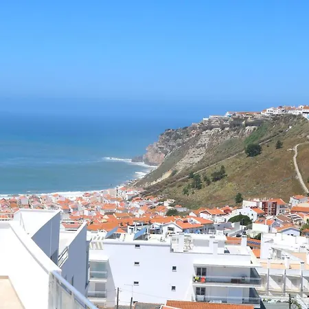Apartamento Nazaré Views I - Terrace, Pool&Sea View