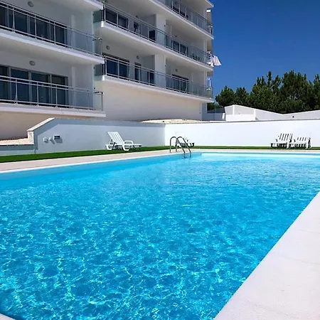 Nazare Views I - Terrace, Pool & Sea View